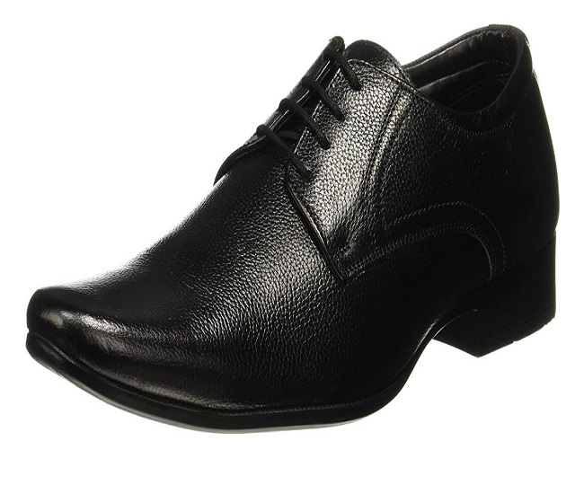 Amazon Wardrobe Sale Mens Shoes पर मच गई है भारी लूट Nike Adidas BATA